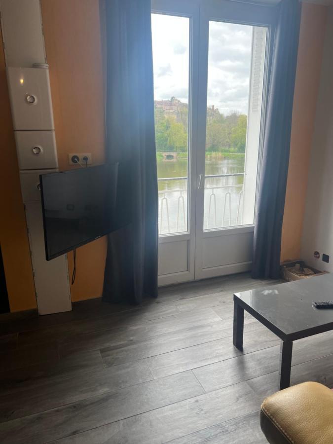 Residence Bord De Loire Euro 6 Decize Eksteriør billede